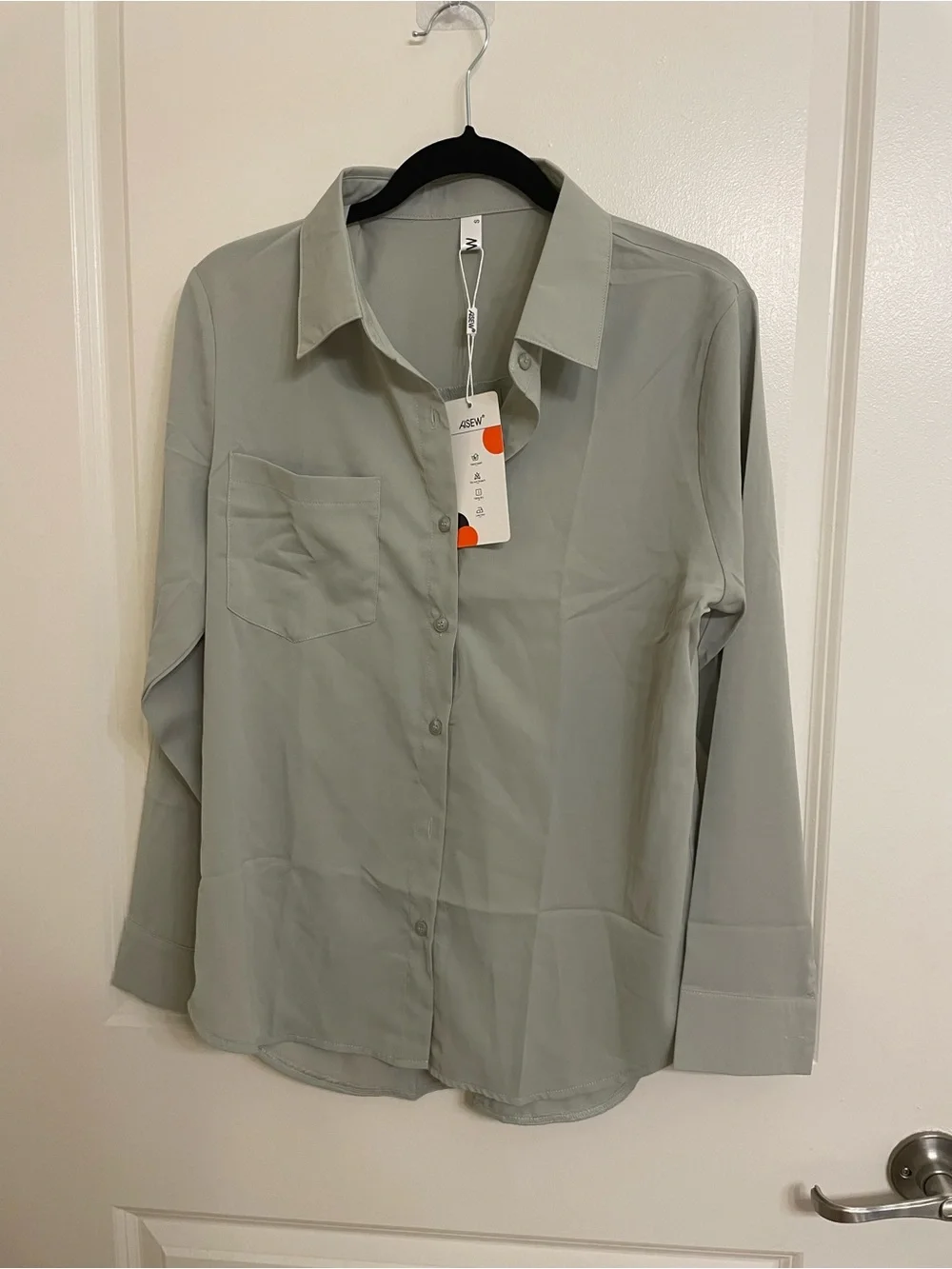 Light Sage Long-Sleeve Button Cuff Blouse